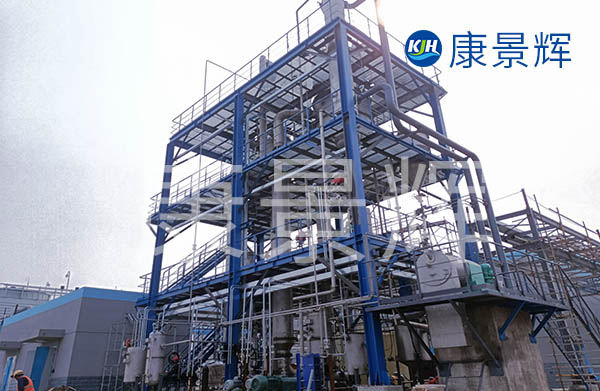 四效蒸發(fā)器不一定就是要處理工業(yè)廢水的，在食品類的廢水中起到產(chǎn)品生產(chǎn)制造的作用